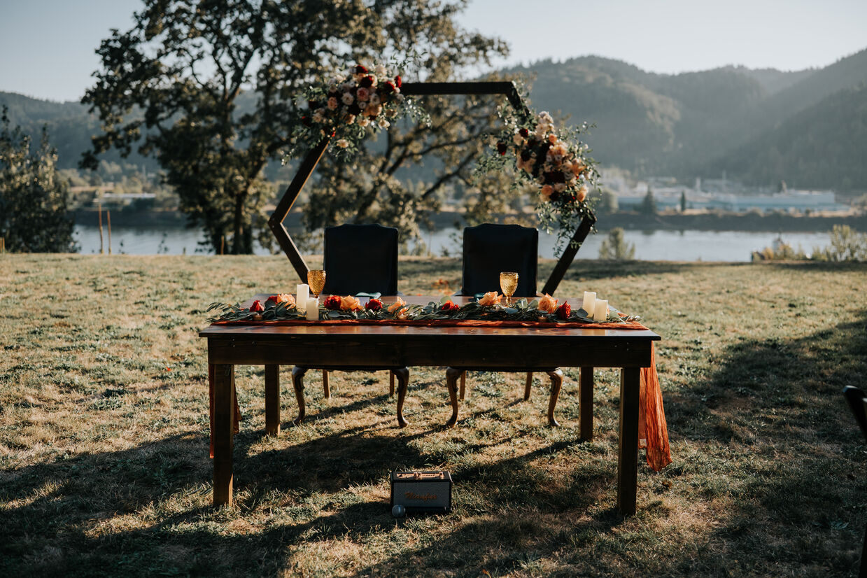 Wedding reception head table at St. Johns Inn, Portland Oregon